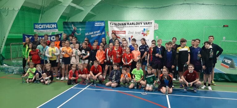 Memoriál P. Luňáka za účasti kynžvartských badmintonistů