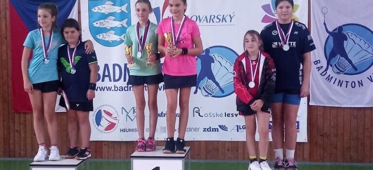 Štěpánka Landová si veze svou první medaili