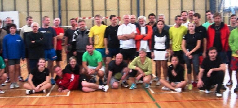 VI. ročník čtyřher a mixů Ostrov 2015